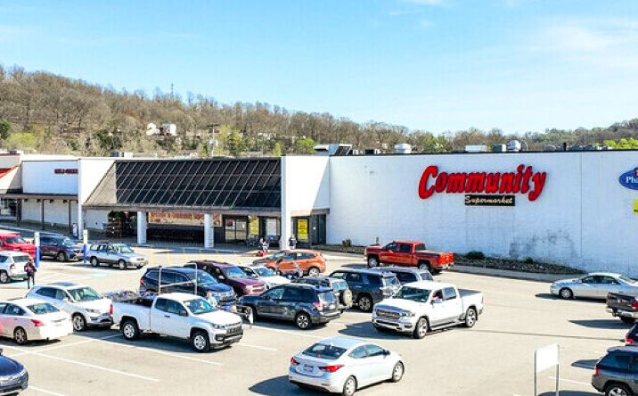 Pictures of Retail property located at 3220 Leechburg Rd, Lower Burrell, PA 15068 for lease - image #1