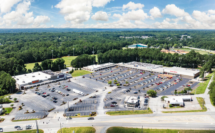 Pictures of Retail property located at 1004 Bankhead Highway, Carrollton, GA 30117 for lease - image #1
