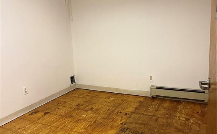 Pictures of Special Purpose, Office property located at 7206 7th Avenue 1F, Brooklyn, NY 11209 for lease - image #1