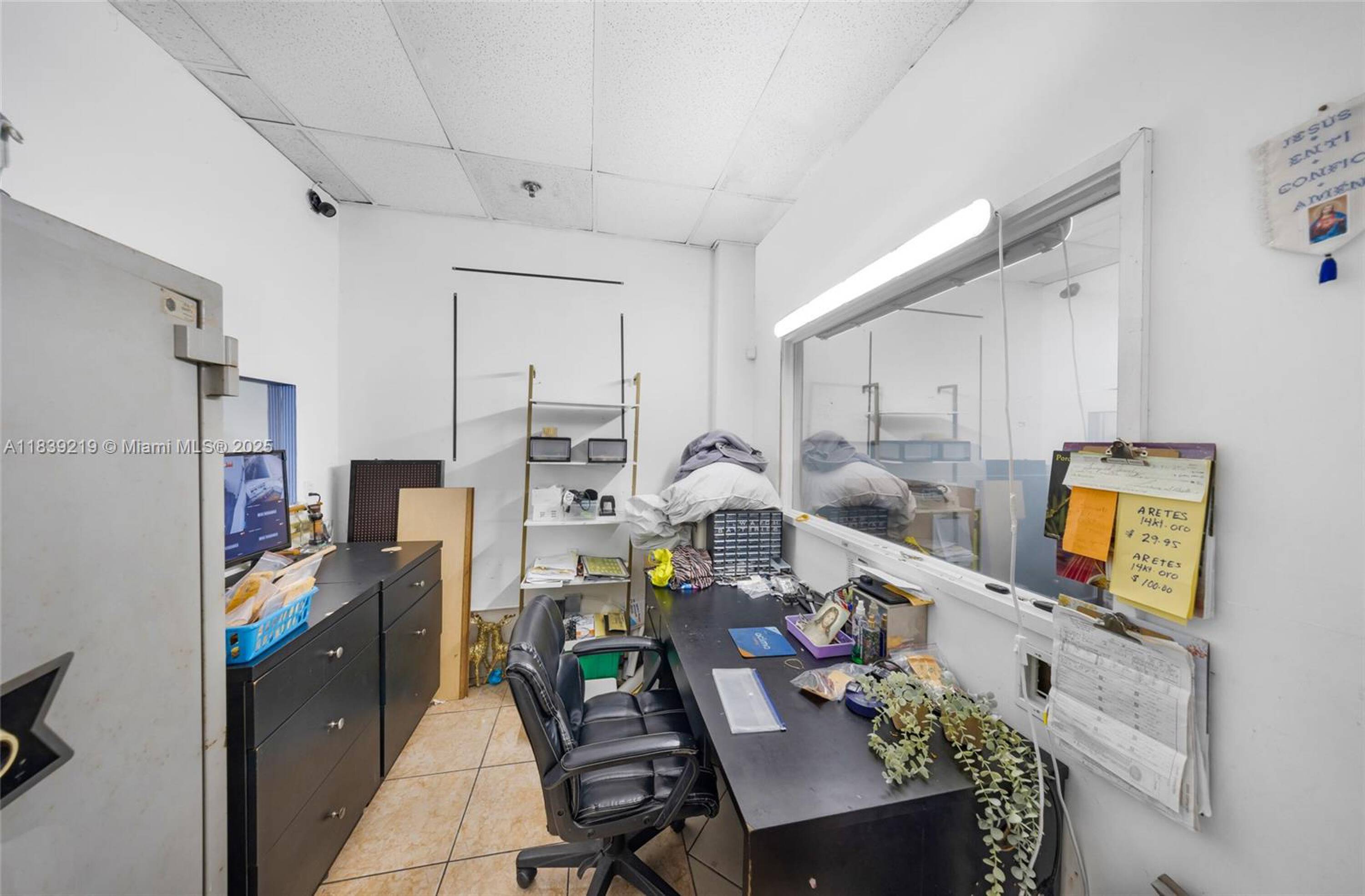 1201 W Flagler St Miami FL 33135 - B3428c2567bb43c58cda2514240c4eeb 3000x2000 Resize 