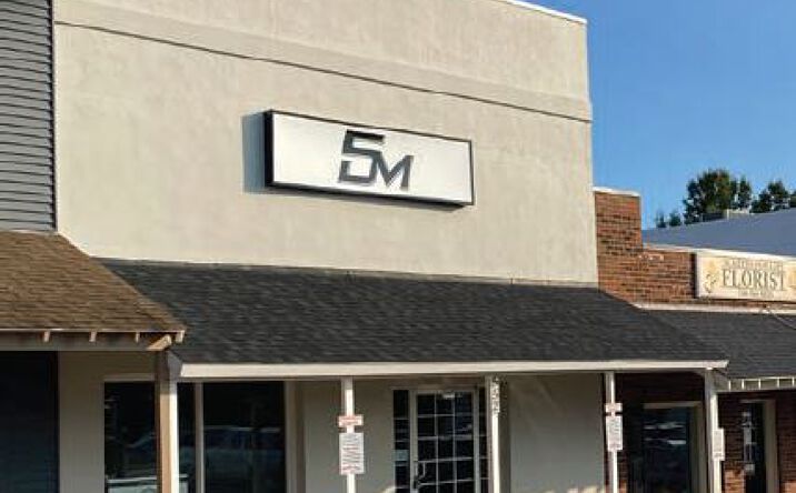 Pictures of Retail, Office, Restaurant property located at 552 Huffman Mill Rd, Burlington, NC 27215 for lease - image #1