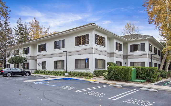 Pictures of Office property located at 101-123 Hodencamp Road, Thousand Oaks, CA 91360 for lease - image #1