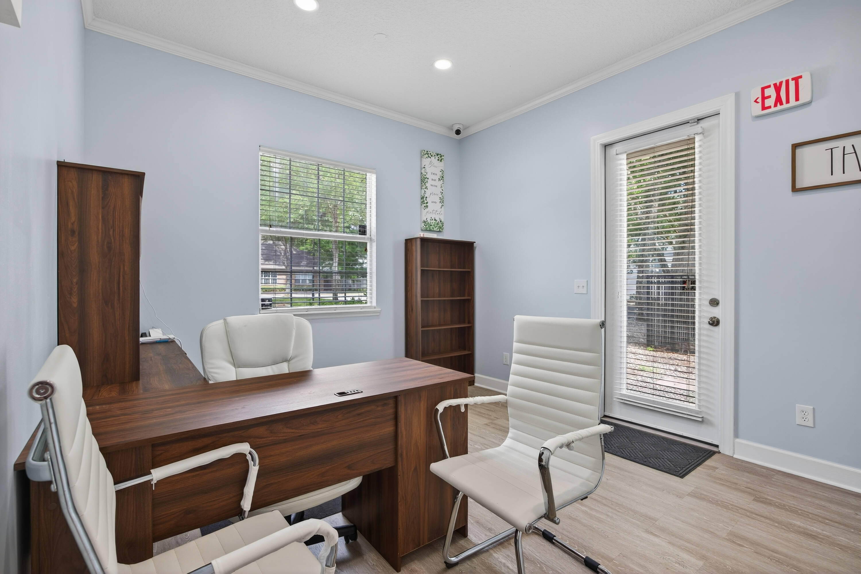 11481 Old St Augustine Rd 303 - 5028d8daf907498cb17de4588e522359 3000x2000 Resize