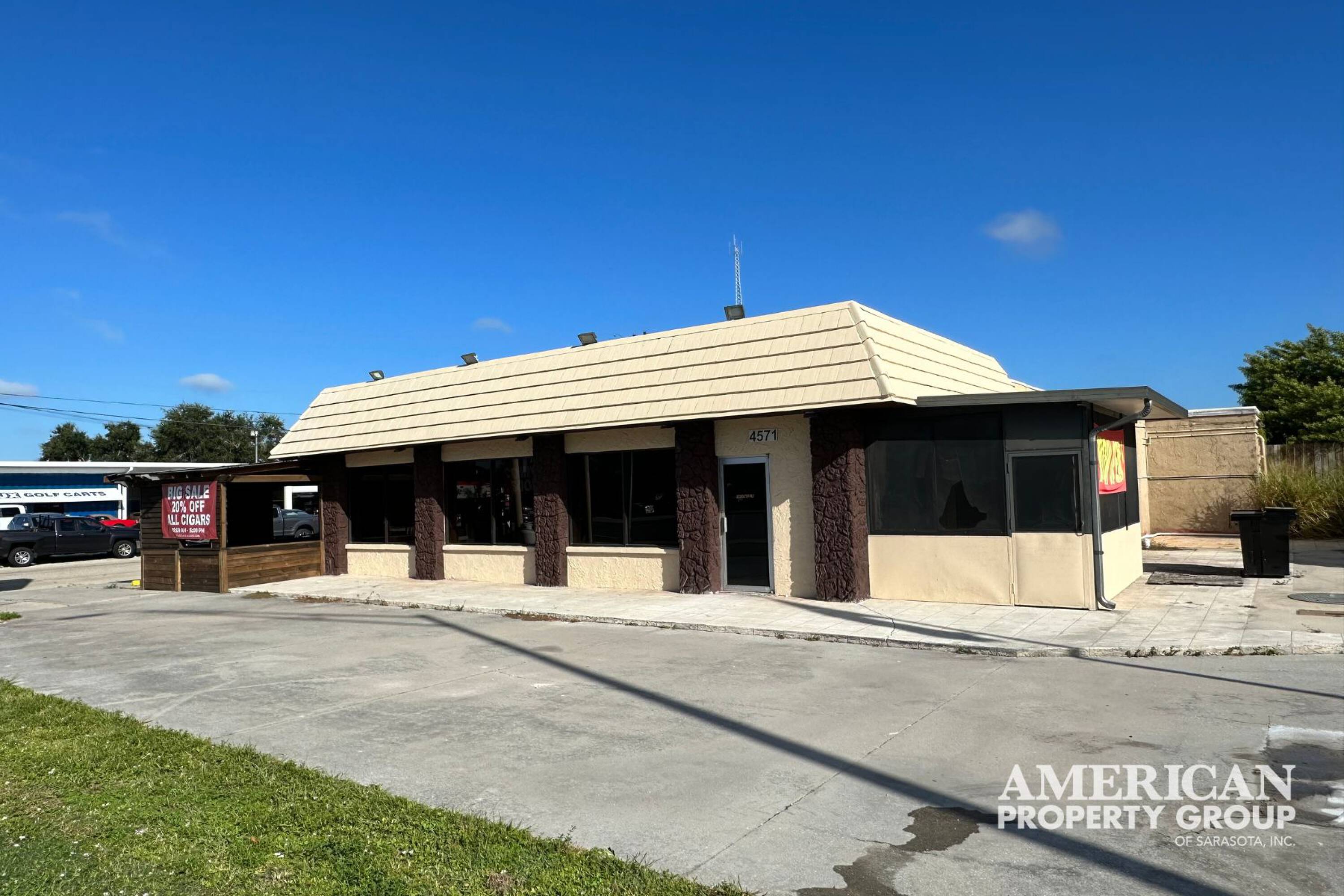 4571 Clark Rd Sarasota FL 34233 - Cf15889cbafc40e4acdfc59297f2466a 3000x2000 Resize 