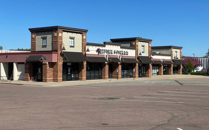 Pictures of Retail, Office property located at 600 S Riverfront Dr, Mankato, MN 56001 for lease - image #1