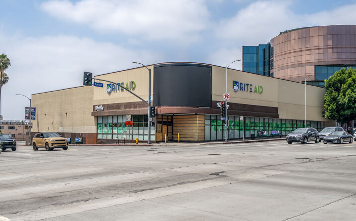Pictures of Retail property located at 7900 W Sunset Blvd, Los Angeles, CA 90046 for lease - image #1