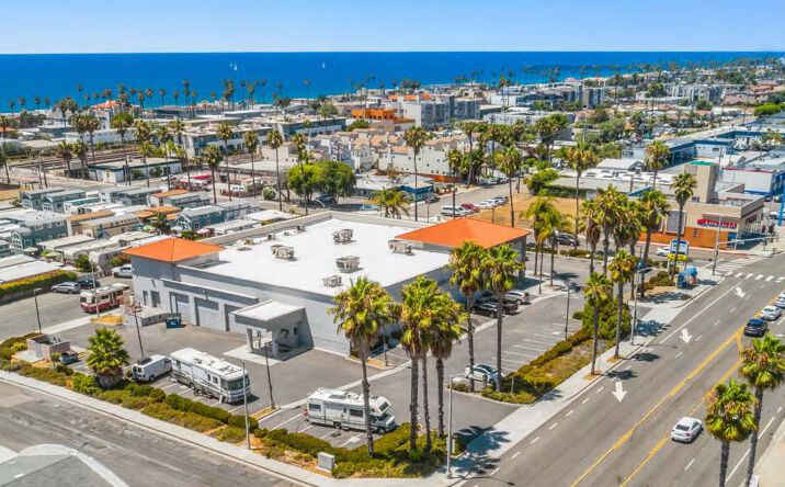 Pictures of Retail property located at 1201 S Coast Hwy, Oceanside, CA 92054 for lease - image #1