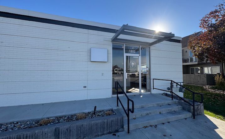 Pictures of Retail, Office property located at 1260 E Vine St, Murray, UT 84107 for lease - image #1