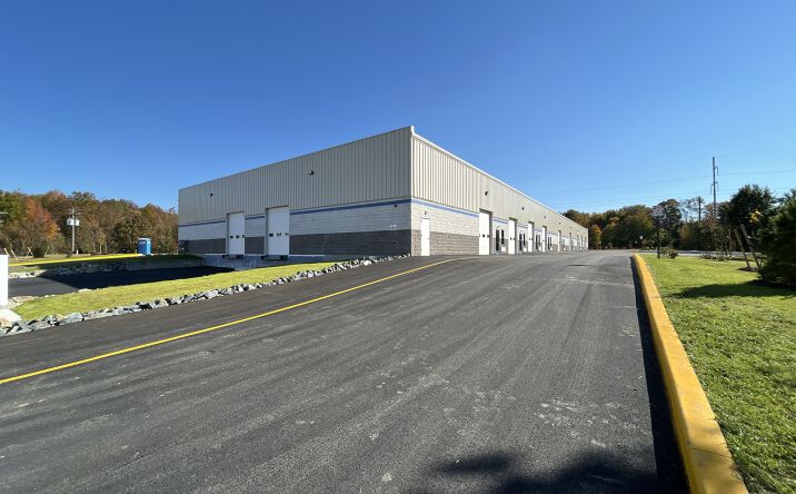 Pictures of Industrial property located at 310 Ruthar Dr, Newark, DE 19711 for lease - image #1