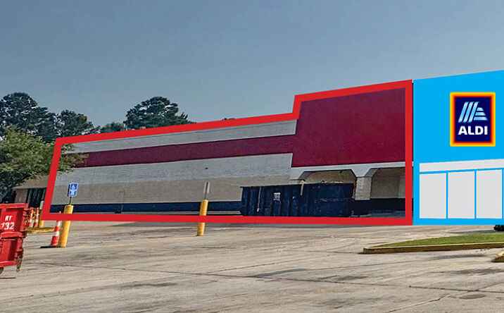 Pictures of Retail property located at 201 N Collins Blvd, Covington, LA 70435 for lease - image #1