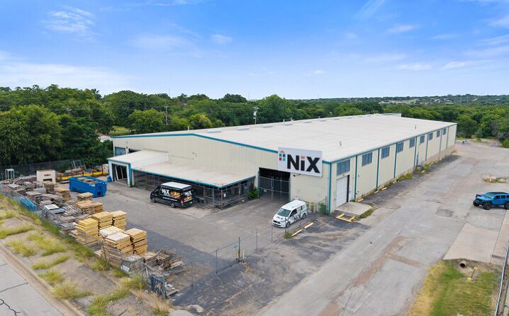 Pictures of Industrial property located at 921 E Waggoman St, Fort Worth, TX 76110 for lease - image #1
