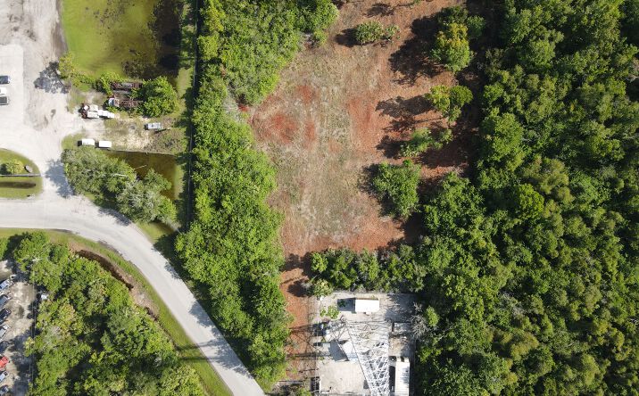 Pictures of Land property located at 730 Cidco Rd, Cocoa, FL 32926 for lease - image #1