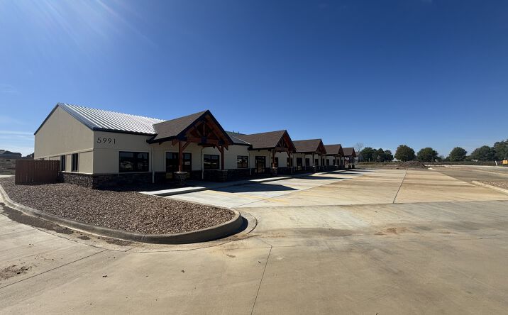 Pictures of Retail, Office, Industrial property located at 5300 S Zero St, Fort Smith, AR 72908 for lease - image #1