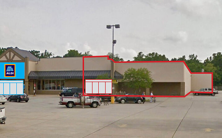 Pictures of Retail property located at 12125 US-90, Luling, LA 70070 for lease - image #1