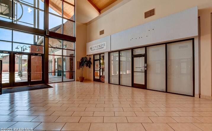 Pictures of Retail property located at 3250 Gateway Blvd., Prescott, AZ 86303 for lease - image #1