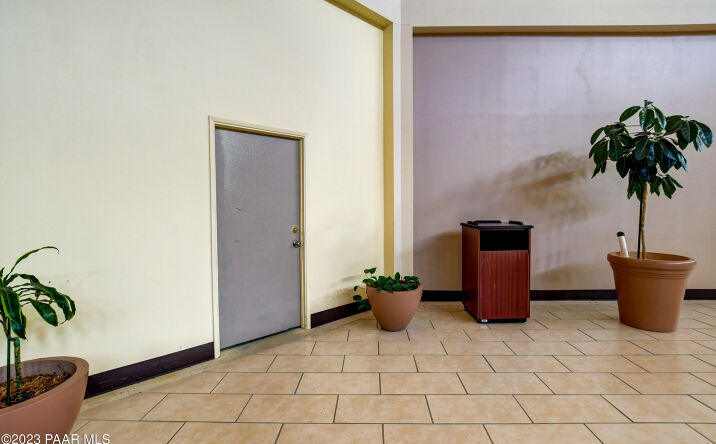 Pictures of Retail property located at 3250 Gateway Blvd., Prescott, AZ 86303 for lease - image #1