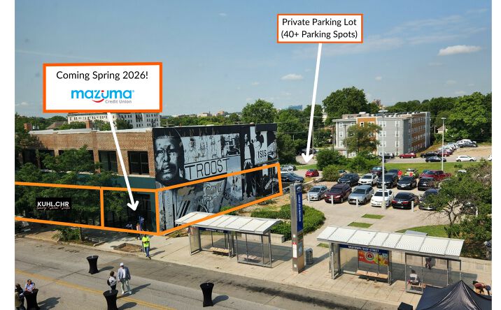 Pictures of Retail, Restaurant, Office property located at 3104-3116 Troost Avenue, Kansas City, MO 64109 for lease - image #1