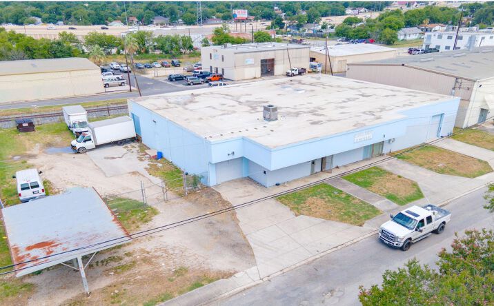 Pictures of Industrial property located at 1707 Capitol Ave, San Antonio, TX 78201 for lease - image #1