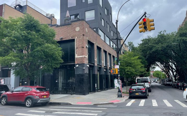 Pictures of Retail property located at 307 Grand St, Brooklyn, NY 11211 for lease - image #1