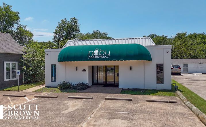 Pictures of Office property located at 1103 N Elm St, Denton, TX 76201 for lease - image #1