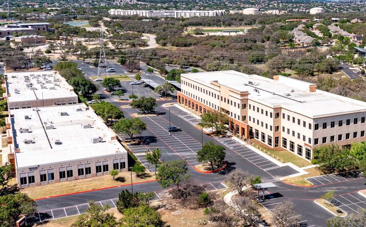 Pictures of Office property located at 607 & 777 E Sonterra Blvd, San Antonio, TX 78258 for lease - image #1