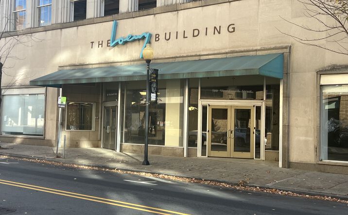Pictures of Retail, Office property located at 500 W 4th St, Winston-Salem, NC 27101 for lease - image #1