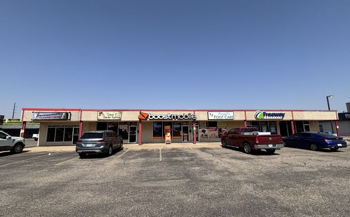 Pictures of Retail, Office property located at 5302 Slide Rd, Lubbock, TX 79414 for lease - image #1
