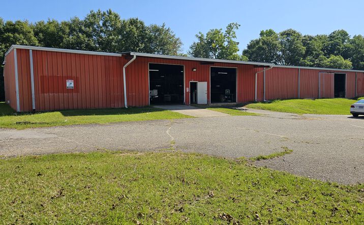 Pictures of Industrial property located at 300 Plant St, Dothan, AL 36303 for lease - image #1
