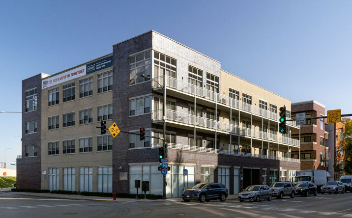 Pictures of Retail, Office property located at 2157 N Damen Ave, Chicago, IL 60647 for lease - image #1