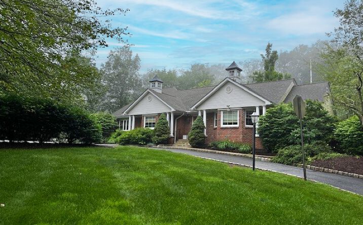 Pictures of Office property located at 185 US-206, Roxbury Township, NJ 07836 for lease - image #1