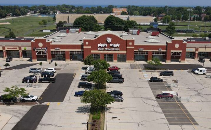 Pictures of Retail property located at 2821 N 15th St, Sheboygan, WI 53083 for lease - image #1