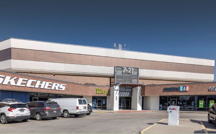 Pictures of Office property located at 675 E 2100 S, Salt Lake City, UT 84106 for lease - image #1