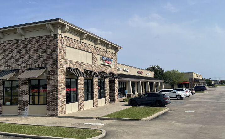 Pictures of Retail, Office property located at 1700 Chemin Metairie Rd, Youngsville, LA 70592 for lease - image #1