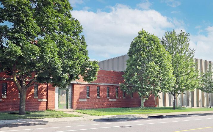 Pictures of Industrial property located at 1698 W Lafayette Blvd, Detroit, MI 48216 for lease - image #1