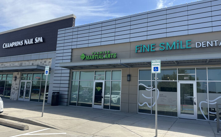 Pictures of Retail property located at 14380 Marsh Ln, Addison, TX 75001 for lease - image #1