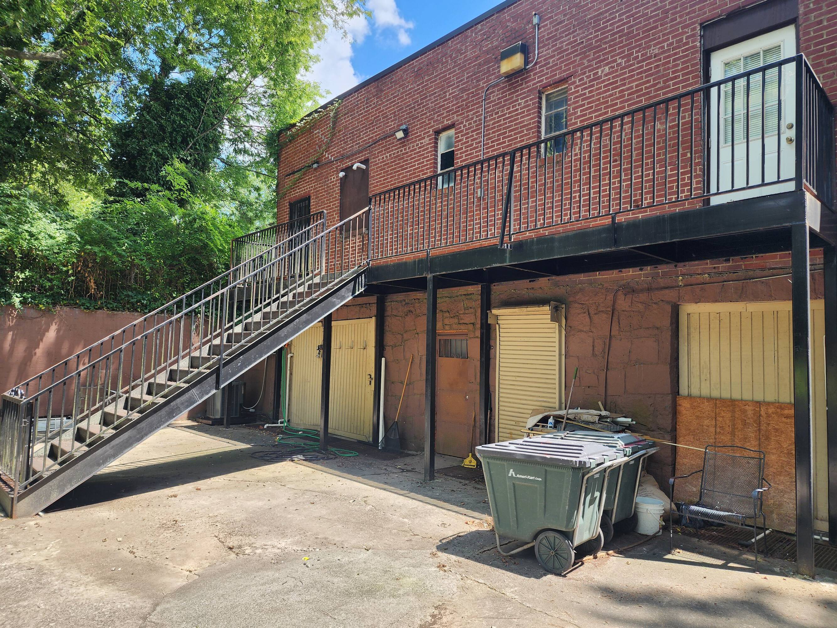 2257 Cascade Rd Unit C, Lower Level, Atlanta, GA 30311 | Crexi.com