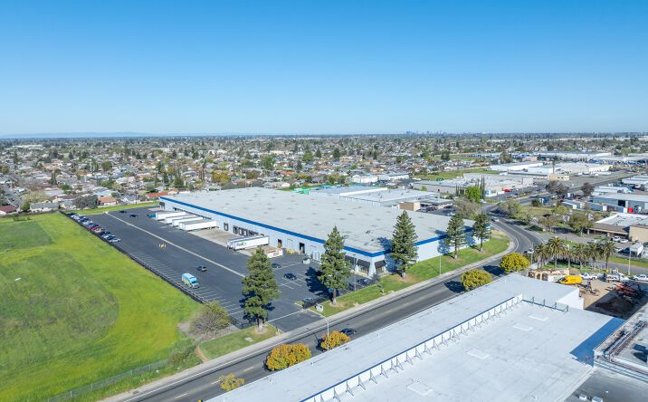 Pictures of Industrial property located at 7728 Wilbur Way, Sacramento, CA 95828 for lease - image #1