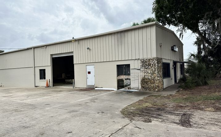 Pictures of Industrial property located at 1074 N US-1, Ormond beach FL 32174, Ormond Beach, FL 32174 for lease - image #1