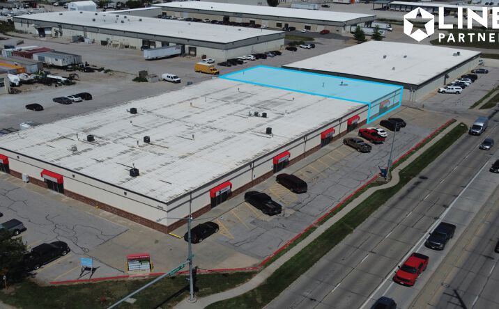 Pictures of Retail, Office, Industrial property located at 4400 N 48th St, Lincoln, NE 68504 for lease - image #1