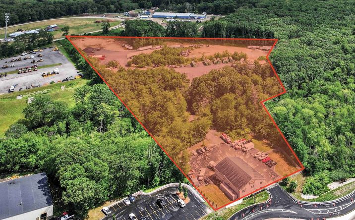 Pictures of Industrial property located at 74 Southbridge Rd, Oxford, MA 01537 for lease - image #1