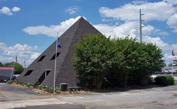 Pictures of Office property located at 994 Lake Oconee Parkway, Eatonton, GA 31024 for lease - image #1