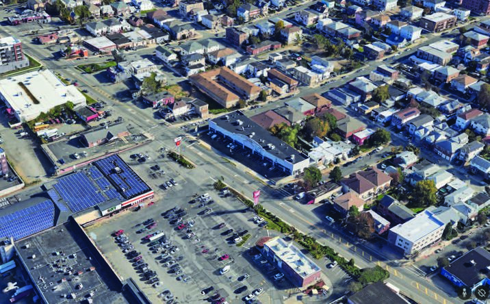 Pictures of Retail property located at 222 Bergen Blvd, Fairview, NJ 07022 for lease - image #1