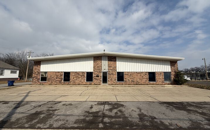 Pictures of Industrial, Office property located at 815 N N St, Fort Smith, AR 72901 for lease - image #1