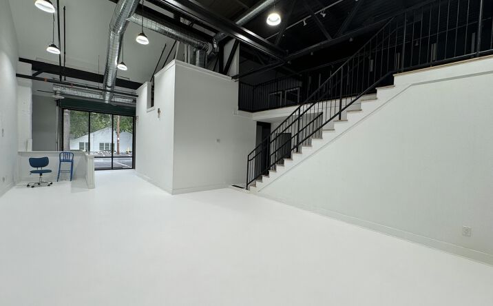 Pictures of Retail, Office, Industrial property located at 644 Antone St NW, Atlanta, GA 30318 for lease - image #1