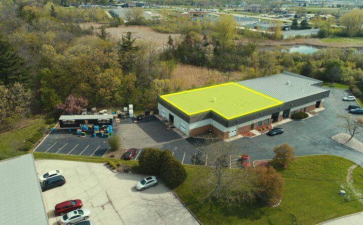 Pictures of Industrial property located at 2200 Tech Ct, Woodstock, IL 60098 for lease - image #1