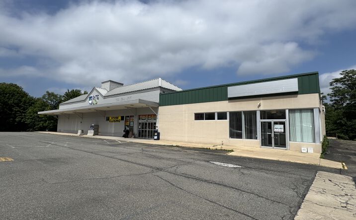 Pictures of Retail property located at 241 N 1st St, Lehighton, PA 18235 for lease - image #1
