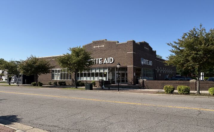 Pictures of Retail property located at 525 W 21st St, Norfolk, VA 23517 for lease - image #1