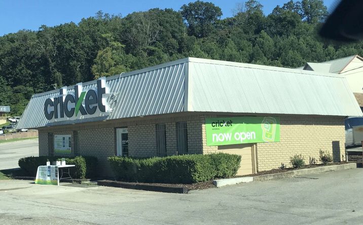 Pictures of Retail property located at 2005 Valleydale Rd, Birmingham, AL 35244 for lease - image #1