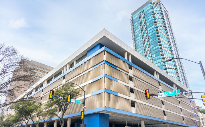 Pictures of Office property located at 500 Taylor St, Fort Worth, TX 76102 for lease - image #1