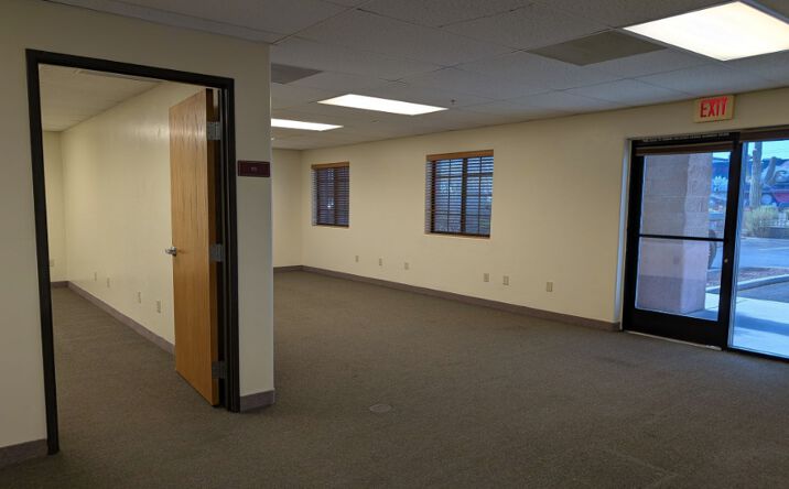 Pictures of Office property located at 2524 W Ruthrauff Rd, Tucson, AZ 85705 for lease - image #1